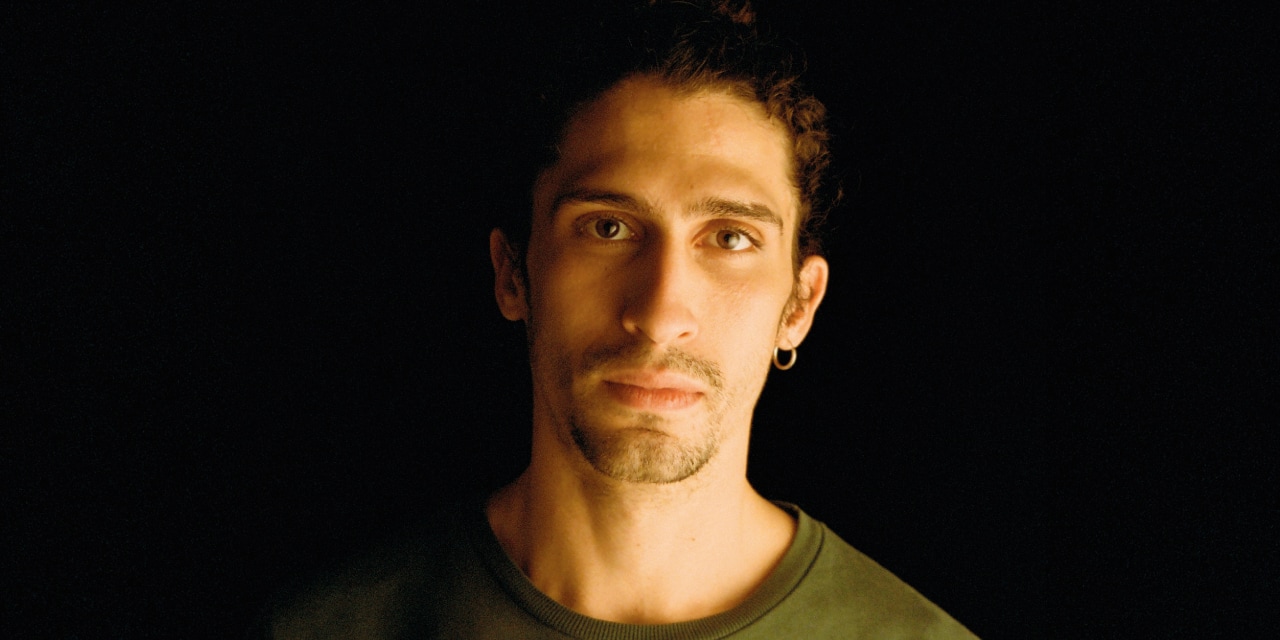 #BEAMAN - Quand tu vois ce mec lui resservir à boire toute la soirée dans l’espoir d’abuser d’elle plus tard, franchement, tu vas le laisser faire ?